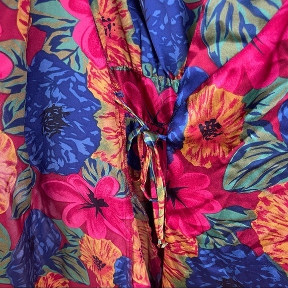 Vintage Beth Michaels Satin Floral Red Blue Green Bold Kimono Robe Size M/L - Picture 6 of 6